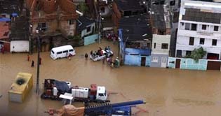 Floods in Brazil kill 30, force 55000 homeless 